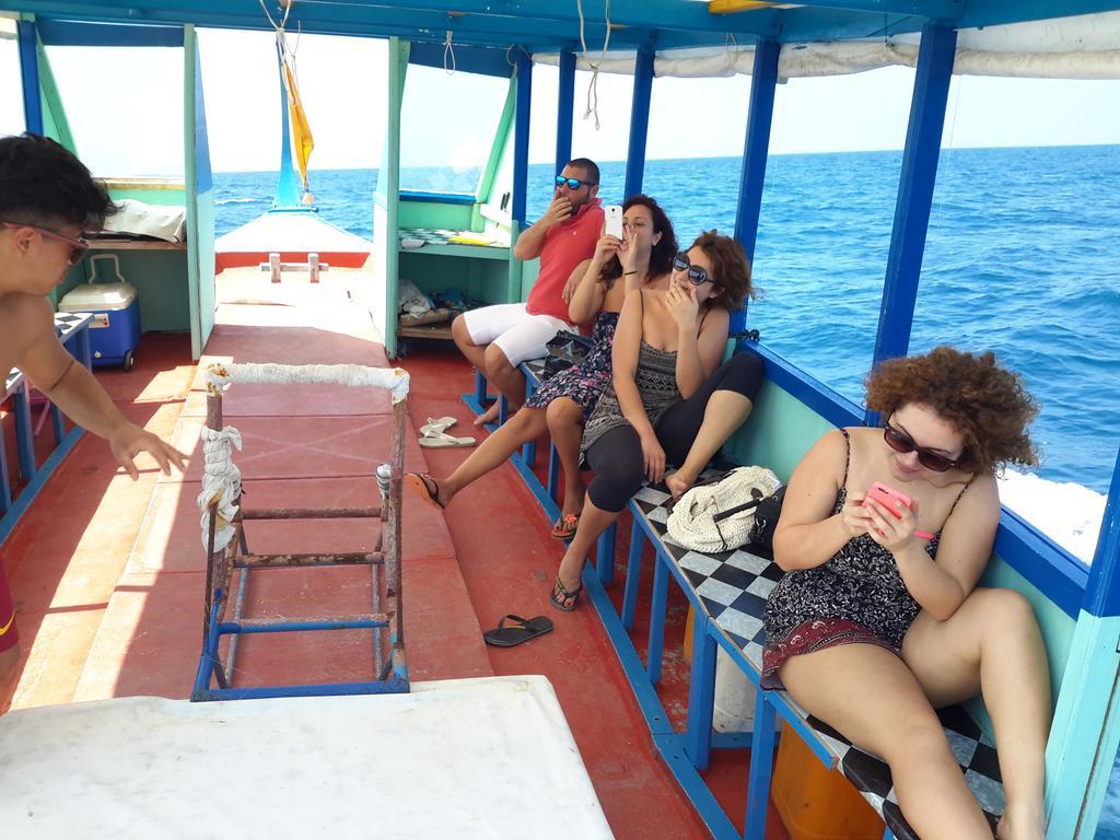 Manta View Guest House Keyodhoo  Экстерьер фото